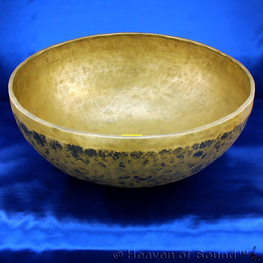Giant Bengali singing bowl #0768 "Lilith w/Bio Intellectual  overtone" to balance our shadow side, for meditation and groups, only at Heaven of Sound
