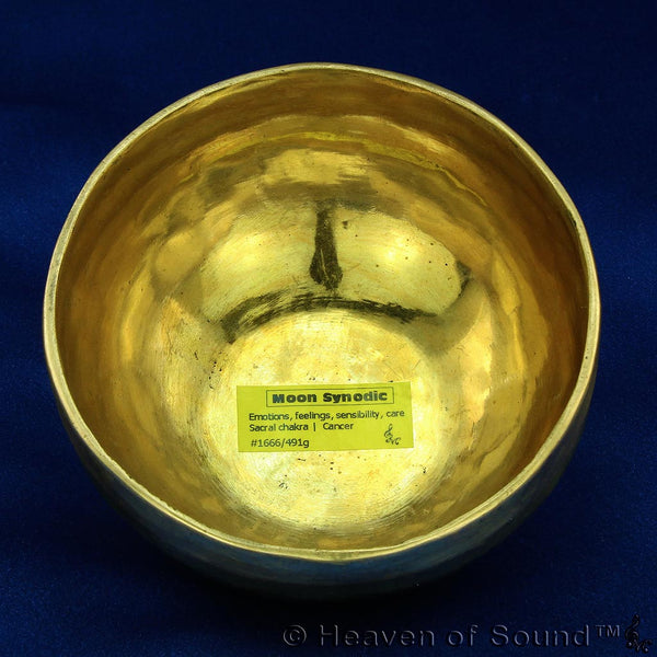 Small Bengali "Moon synodic" singing bowl #1666 for balancing emotions at Heaven of Sound - 1
