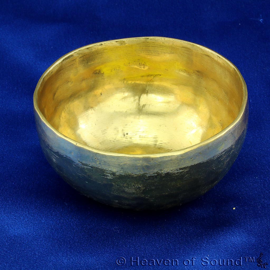 Tiny Bengali "Theta Wave" + "Venus" Singing Bowl #1667 - Deep meditation & love