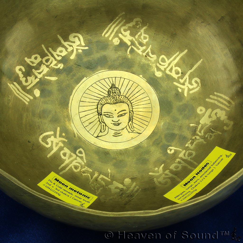 Tibetan singing bowl with engraved Buddha face and mantras with Moon metonic + Nodes" vibration at Heaven of Sound