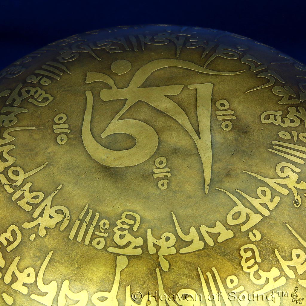 OM Etched Singing Bowl #5207, "Moon Saros" + "Ceres" for Releasing grief and loss - only at Heaven of Sound - 4