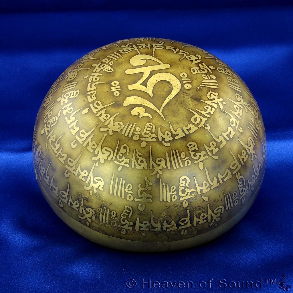 Gift boxed singing bowl set, OM etched certified healing bowl "Lilith", #BEOH5226 with felt stick and pad from Heaven of Sound - 4