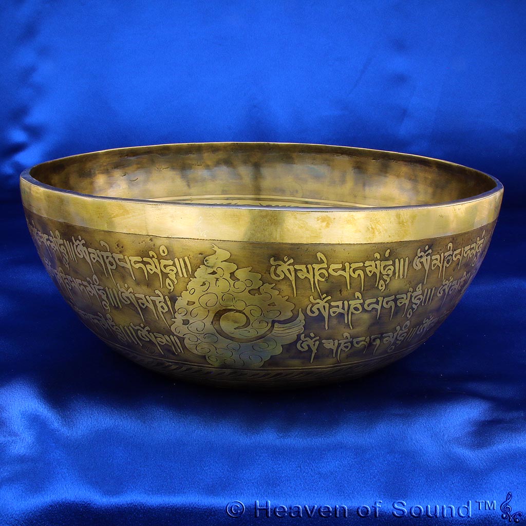Stunningly decorated Singing Bowl "Bio Spiritual" with "Lilith" overtone #5378 for Spiritual Healing at Heaven of Sound