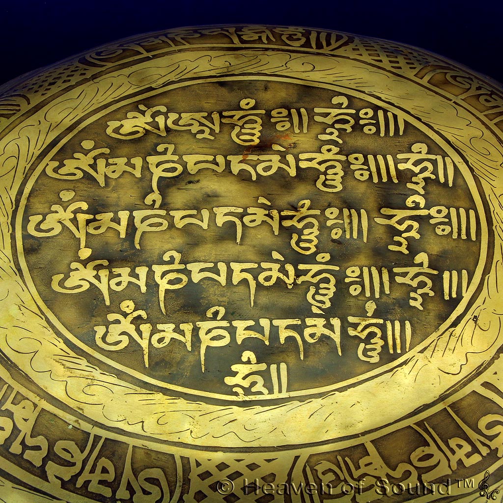 Close-up of fabulous engraved Singing Bowl "Bio Spiritual" with "Lilith" overtone #5378 for Spiritual Healing at Heaven of Sound