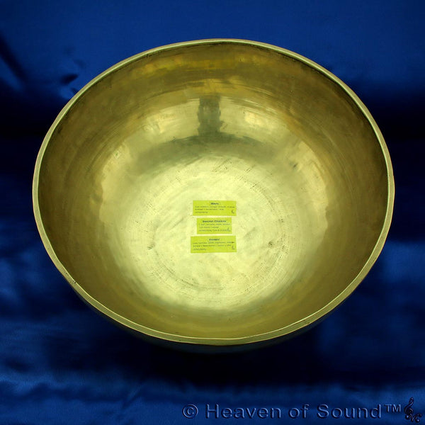 Giant 12.5 lb Singing Bowl "Mars" for courage and immune system at Heaven of Sound