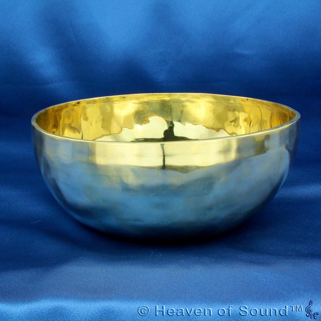 Polished Saturn healing vibration singing bowl for joints, stability and borders from Heaven of Sound - 3