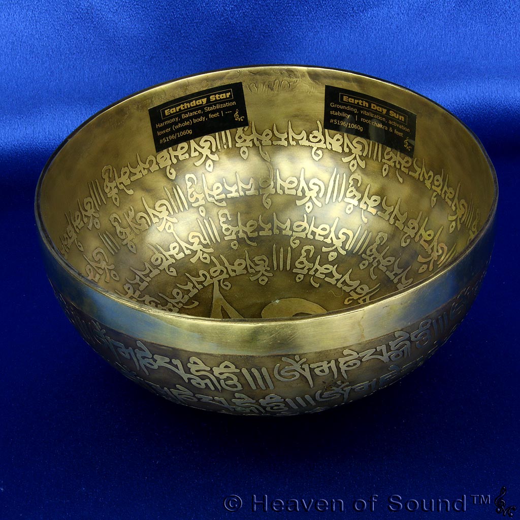 OM etched planetary singing bowl "Earth Day Star + Sun", #BEOH5196, from Heaven of Sound - 2