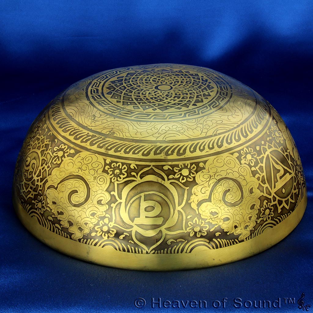 Special etched planetary singing bowl "Bio Spirit", #BESH5150, from Heaven of Sound - 5
