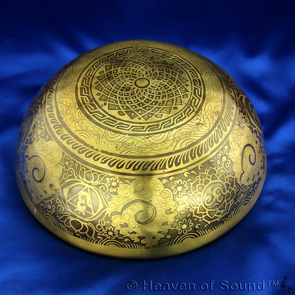 Special etched planetary singing bowl "Bio Spirit", #BESH5150, from Heaven of Sound - 4