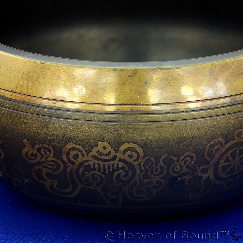 Hand cast Buddha singing bowl - 05