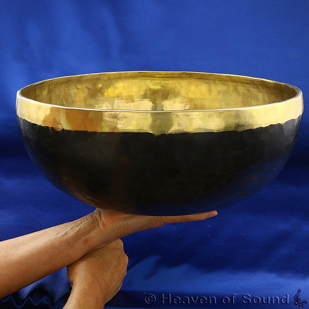 3rd Introduction Seminar to Tibetan Singing Bowls with Planetary Harmonics - Level 3  - Heaven of Sound - 1