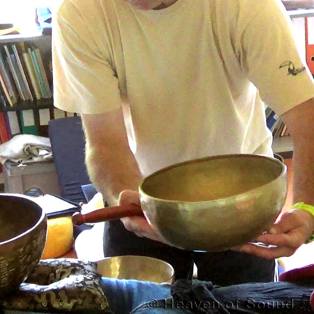 1st Introduction Seminar to Tibetan Singing Bowls with Planetary Harmonics - Level 1 - Heaven of Sound - 2